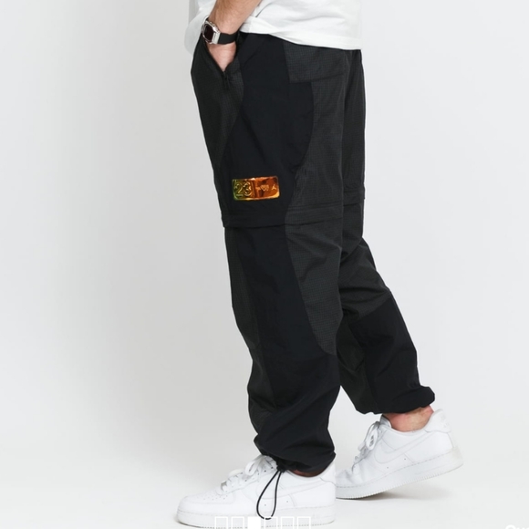 NWT Men's size M Jordan convertible 2 in 1 pants